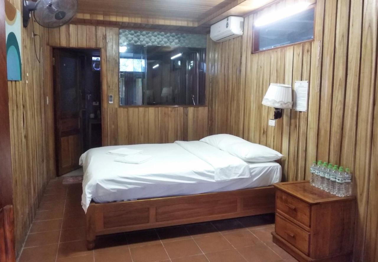 Monkey Island Resort Cat Ba Island Exterior photo